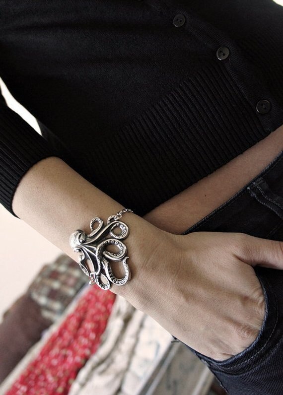 Olivia Paige Rockabilly octopus bracelet