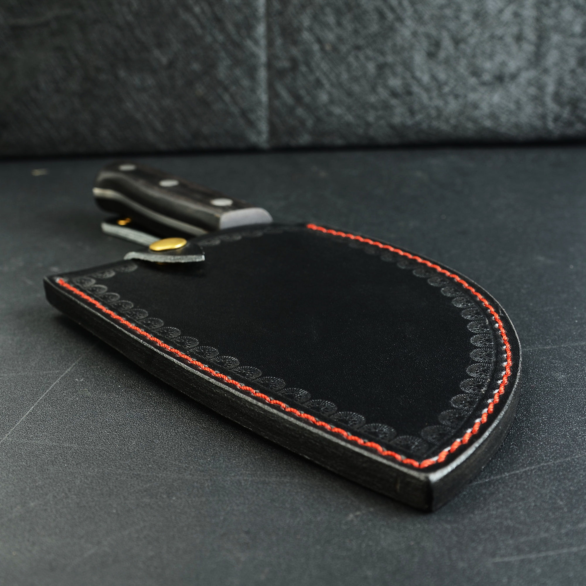 2pcs Knife Sheath Set Leather Case Knife Edge Protective Cover Sheath Case For 7 Inch Wide Blade Stainless Steel Butcher Knives