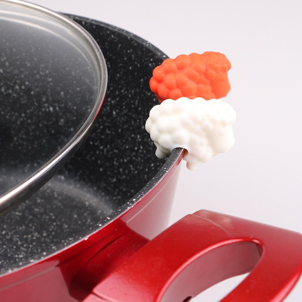 4pcs Silicone Animal Shape Spill-proof Pot Lid Rack Overflow Stoppers Pot Cover Lifter