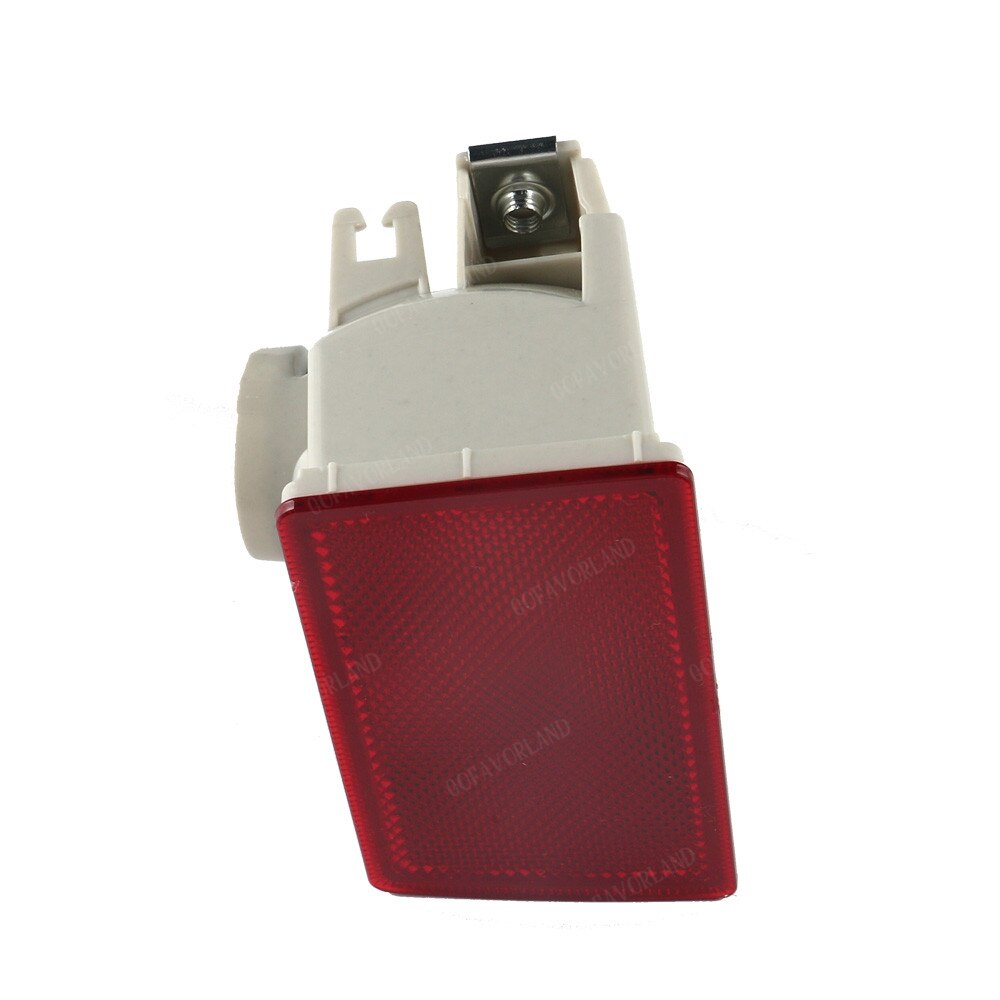 Lampa tylna przeciwmgielna czerwona 84913FG420 dla Subaru WRX / STI 2011-w górę Impreza 2011-w górę XV Crosstek 2013 2014 2015