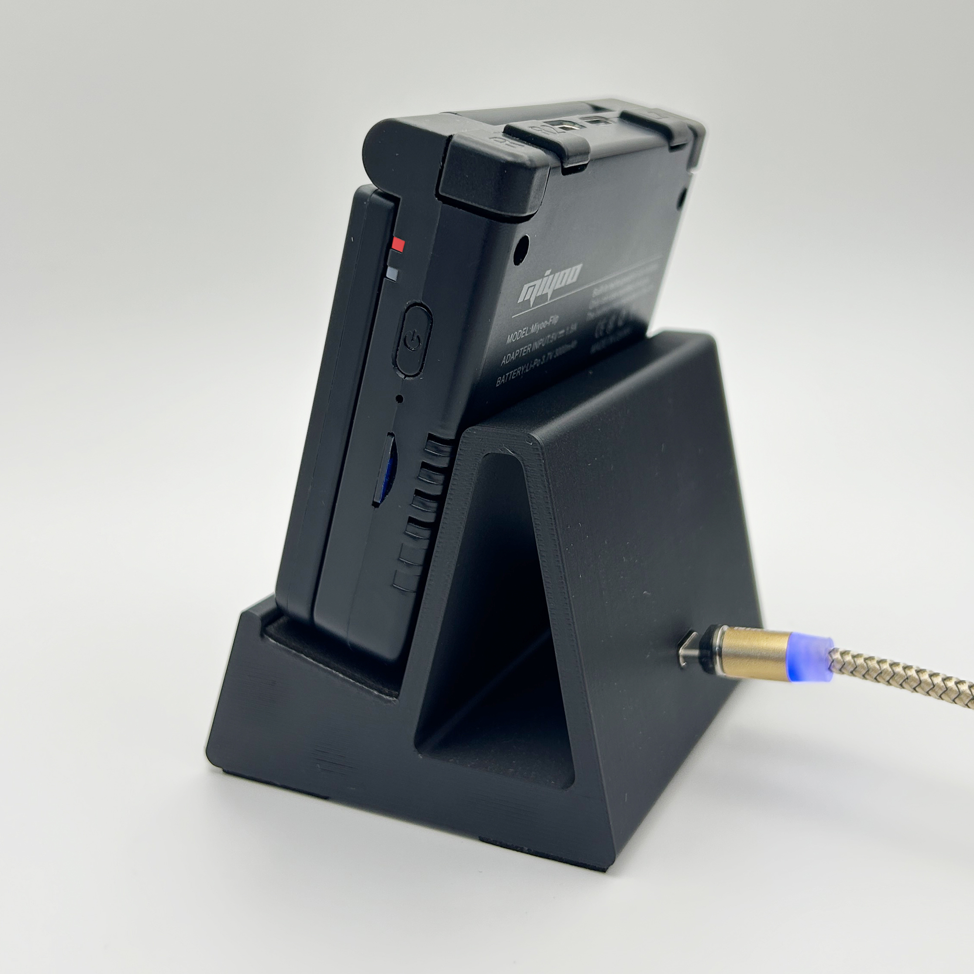Miyoo Flip Charging Base Magnetic Charging Stand DIY Accessories Charging Dock And Display Stand For Miyoo Flip V2 Console