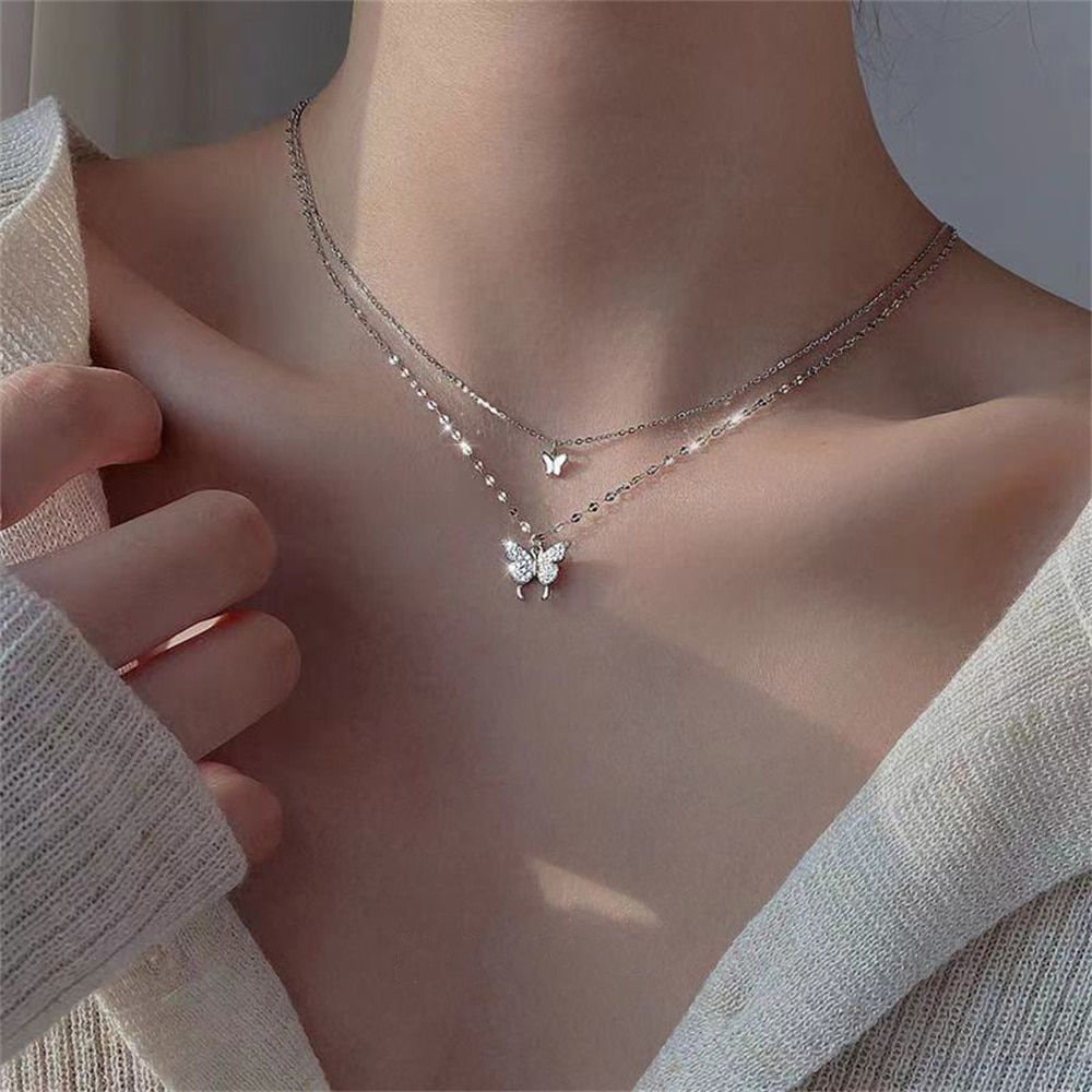 Shiny Butterfly Necklace Ladies Exquisite Double Layer Clavicle Chain Necklace Jewelry for Ladies