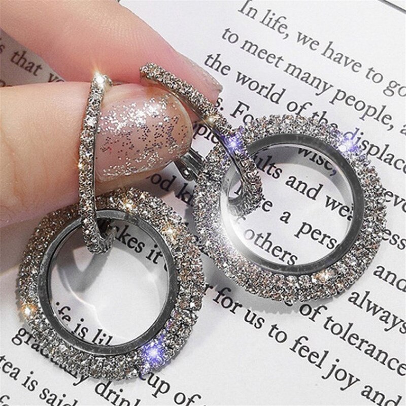 Hyperbole Sieraden Oorbellen Voor Vrouwen Mode Ronde Zirconia Temperament Earring Bridal Wedding Brincos Bijoux CCE655: White Gold Color