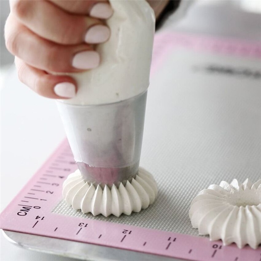 DIY Russian Pastry Flower Icing Piping Nozzles Cake Sandwich Cookie Squeeze Flower Mouth Tips Baking Decoration Tools
