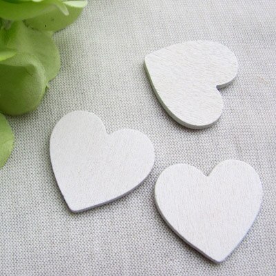 200 białe, różowo-złote, drewniane serduszka z motywem miłosnym, dekoracja stołu weselnego: Biały / 30 x 29mm