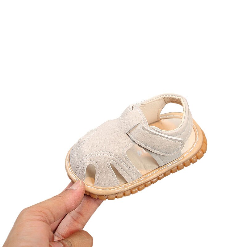 Baby sandaler spædbørn børn blød sål skridsikker lukkede sandaler 0-2 y drenge piger sommer flade knirkende sko baby first walkers: D / 16