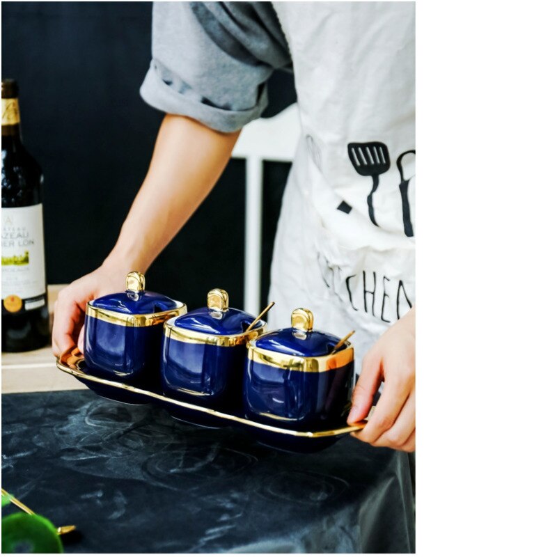 Noord-europese indigo blauwe keramische kruidkruik suikerpot Zout shaker Kruiden bowls Vier stuk bloem thee