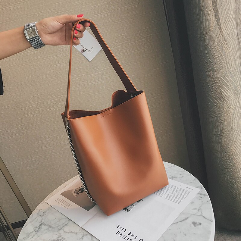 DAUNAVIA Neue Eimer Tasche Freizeit Kette Dekoration Breiten Schulter Tasche Messenger Tasche handtasche Hohe kapazität tote
