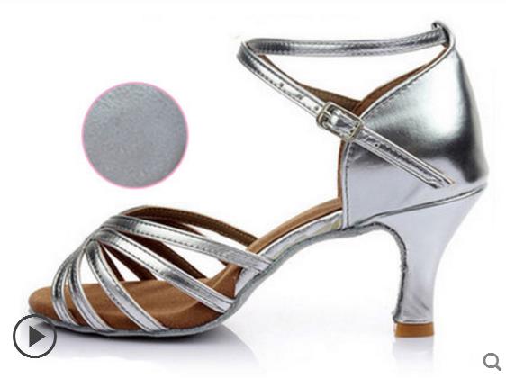 Vrouwen Latin Dans Schoenen Hoge Hakken Koeienhuid zachte bodem Black satin Sport schoen Latin Indoor Goedkope Meisje Beoefenen Grote Korting: Silver heel 7.5cm