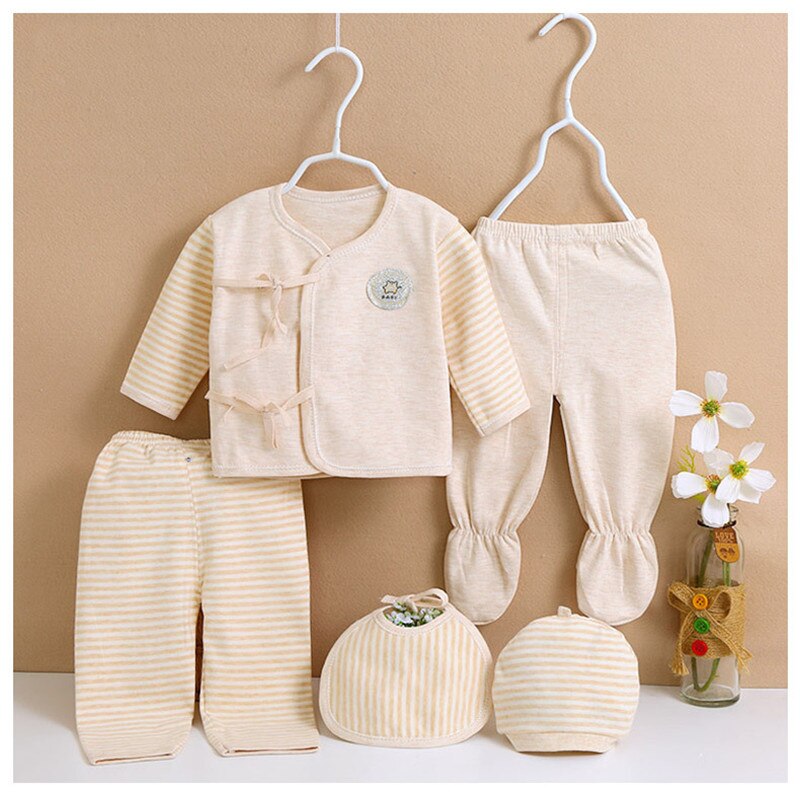 (5 teile/satz) neugeborenen Baby 0-6M Kleidung Set Baby Junge/Mädchen Kleidung 100% Baumwolle Pflege & Healthcare Kits, freies NT043: Kakifarbig