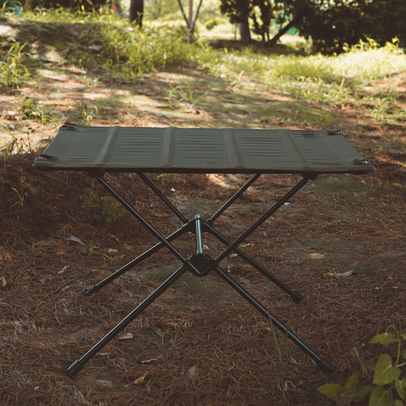 Outdoor folding table camping portable picnic table ultra light aluminum alloy self-driving barbecue table