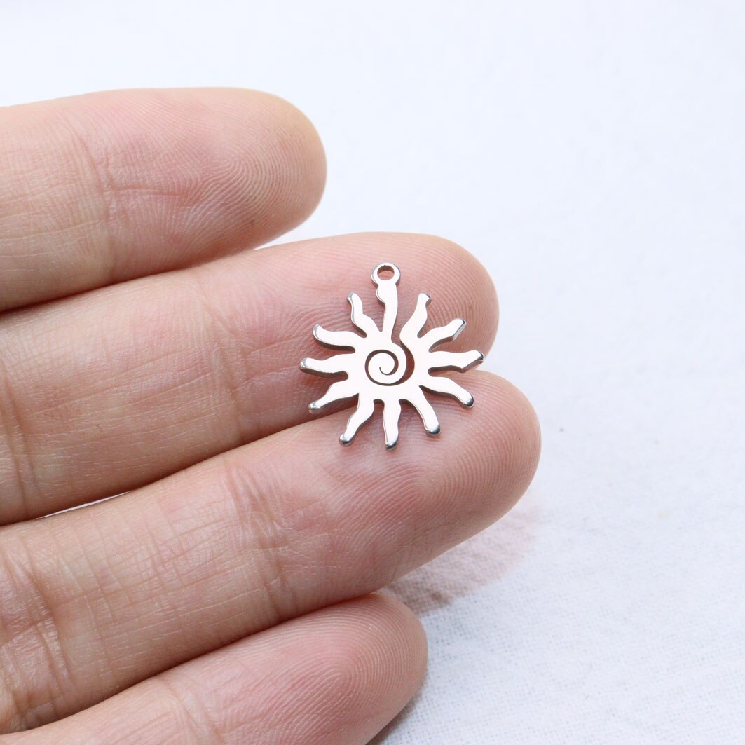 10 stk 15mm grossist rustfritt stål pene solsmykker gjør-det-selv ankelbånd øredobber armbånd 18g måke som ikke falmer fargeløs 2 farger: St0335s