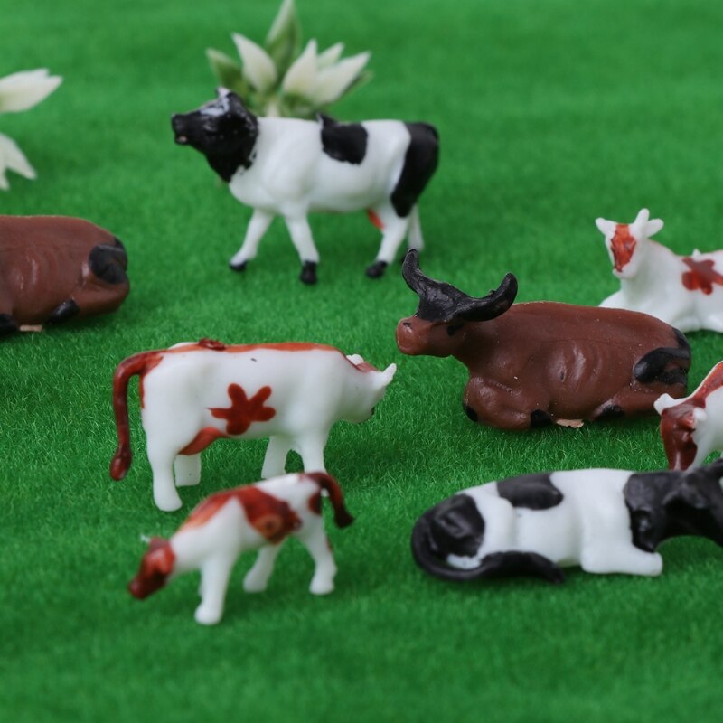 Maqueta de vaca colorida Diy, escala HO, juguetes de construcción en miniatura, 10 Uds.