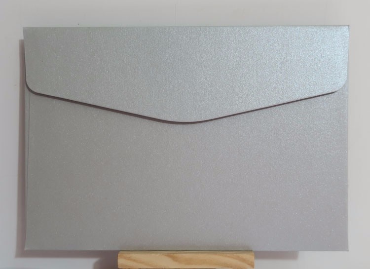 25pcs/lot 193x133mm(7.5" x 5.2") Pearl Color Paper Envelope 250g card Envelopes Invitation Envelope