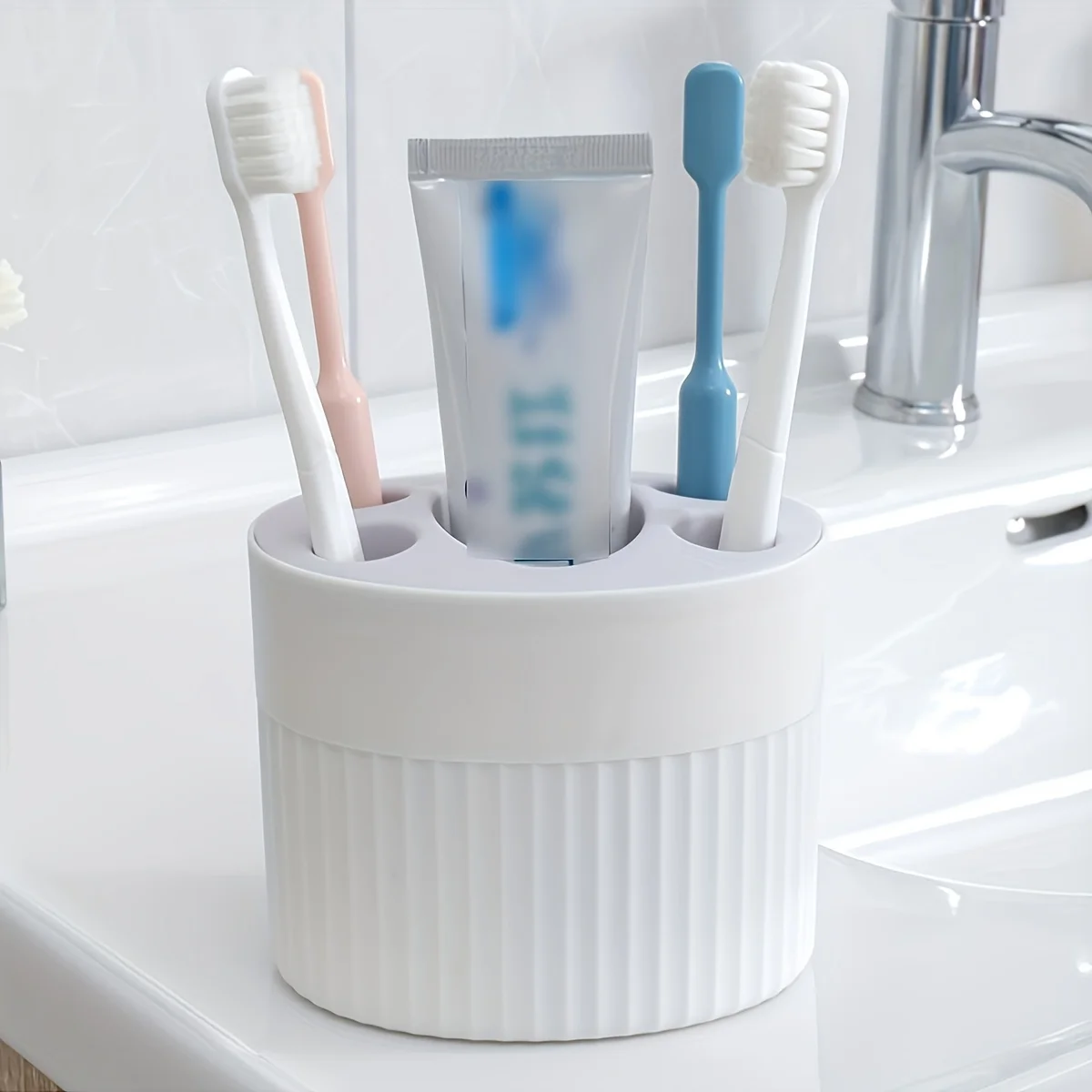 4 - Slot Toothbrush Holder with Drain Holes, ABS Plastic Freestanding Bathroom Organizer for Toothpaste, Home & Festival: WHITE