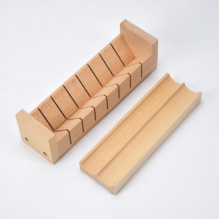 DIY Wooden Sushi Maker Equipment Kit Practical Bread Cheese Meat Food Cutter Form Maker Cooking Tools Kitchen Resturant LA407: heart