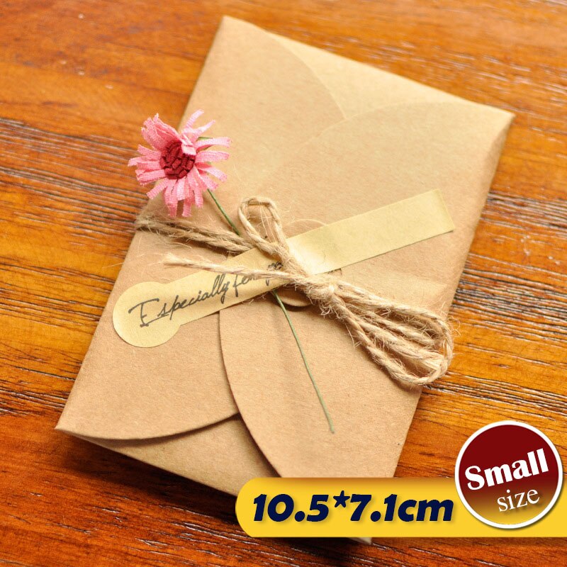 12 stk bryllupsblomst invitasjonskort kraftpapir konvolutt tørket blomsterlomme invitasjoner til fest og bryllup: Liten -c5-12 stk