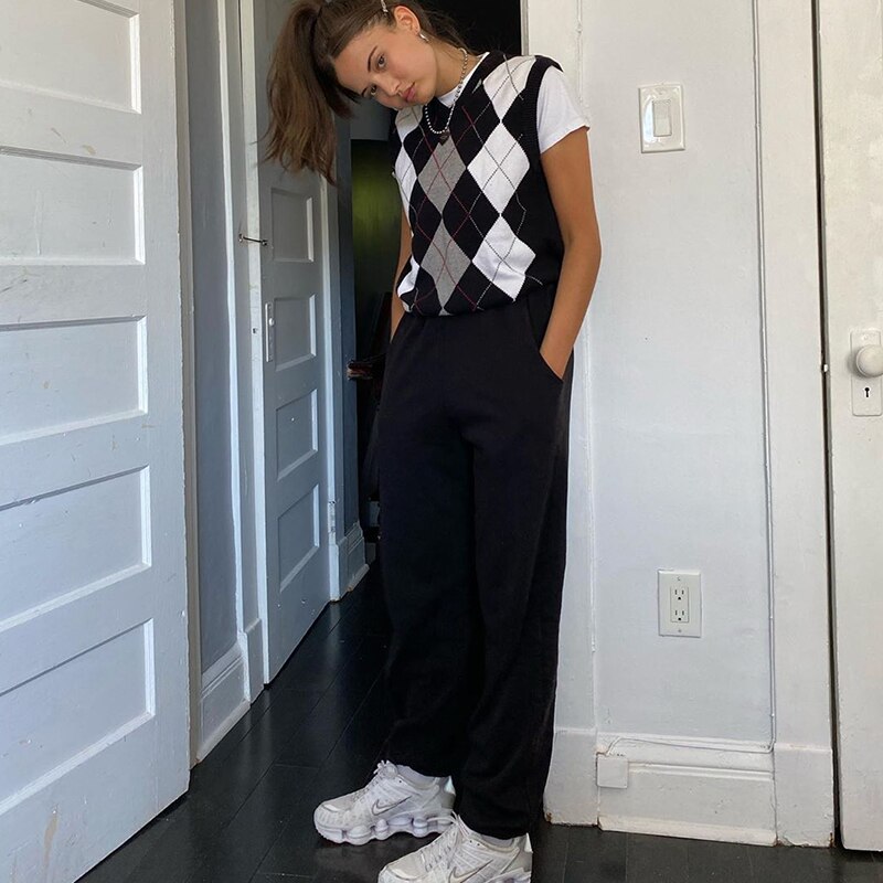 SUCHCUTE e girl Sweater Vest V Neck Argyle sleevelss Knitted Vests plaid Women y2k Preppy Style Crop Top Autumn sweet outfits