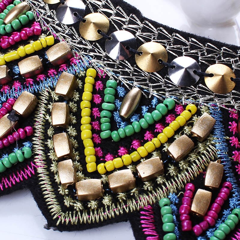 Collar bordado de para mujer, Estilo Europeo Americano, cuentas de cristal, Collar étnico, joya con cadena y pendiente, hecho a mano