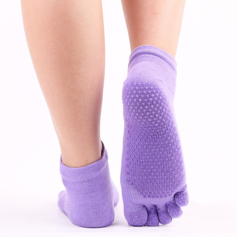 2 Pairs Vrouwen Sport Sokken Antislip Siliconen Vijf Teen Sok Vrouw Ballet Yoga Training Gym Fitness Pilates Sokken: purple