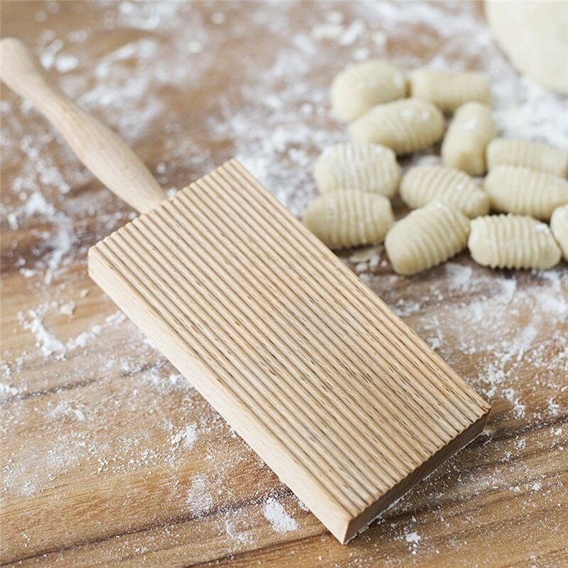 1 stk gnocchi -brett, tre -gnocchi og cavatelli paddle -riflet pasta
