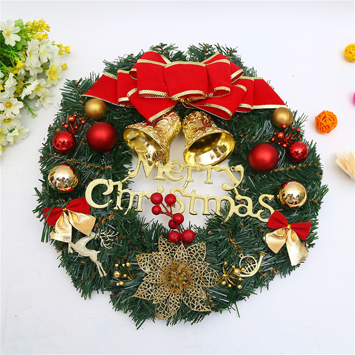 Nueva decoración navideña, corona de simulación de ratán, corona navideña, accesorios de decoración para colgar puertas y ventanas, adornos navideños: Verde militar