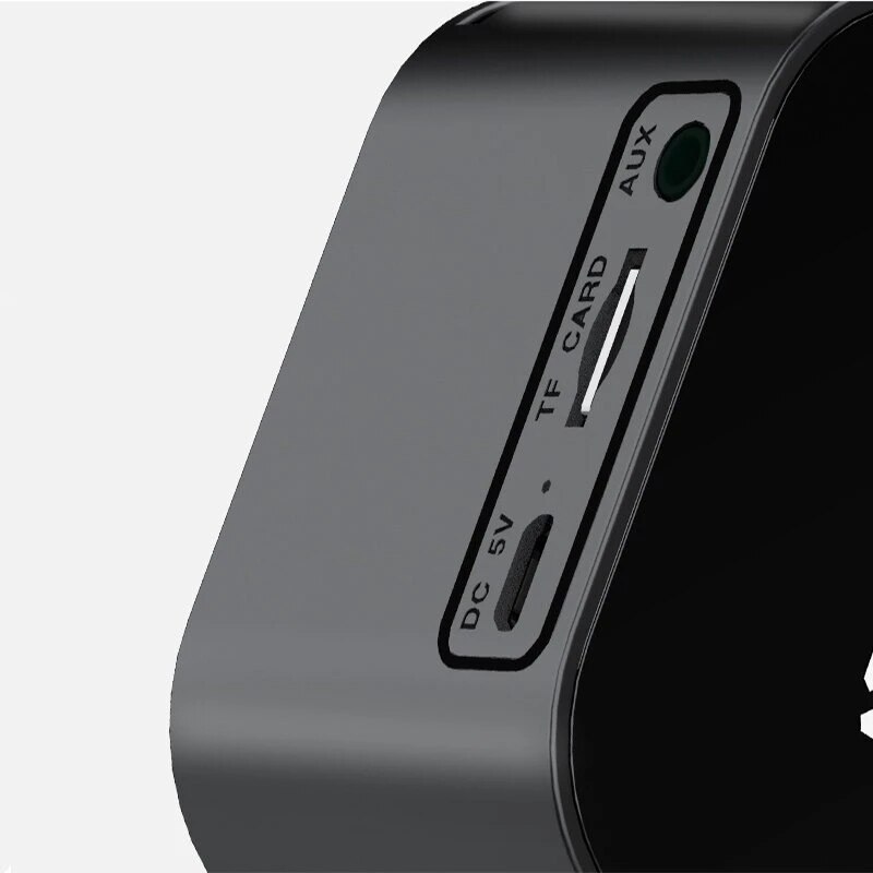 B126 Bluetooth 5.0 Speaker Wekker Nachtlampje Meerdere Speelmodi Led Display 360 ° Surround Stereo Geluid 1800Mah batterij