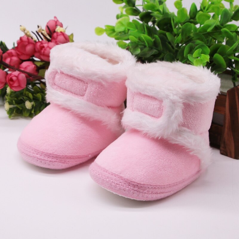 Chaussures d'hiver pour bébé 0-6 mois, garçons et filles, bottes en polaire  douillette avec fond antidérapant, chaussettes d'hiver chaudes, chaussons  pour nouveau-né, bottes de neige pour tout-petits, : : Mode
