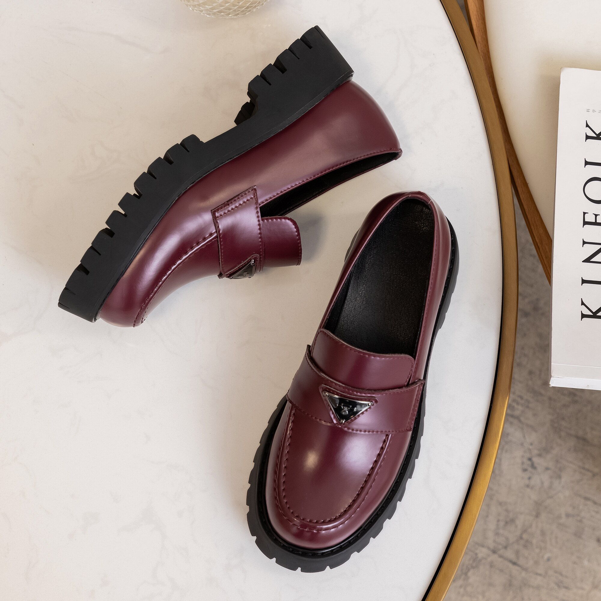plana zapatos de cuero de las mujeres zapatos Brogue mujeres hebilla Zapatos de vestir de 4cm