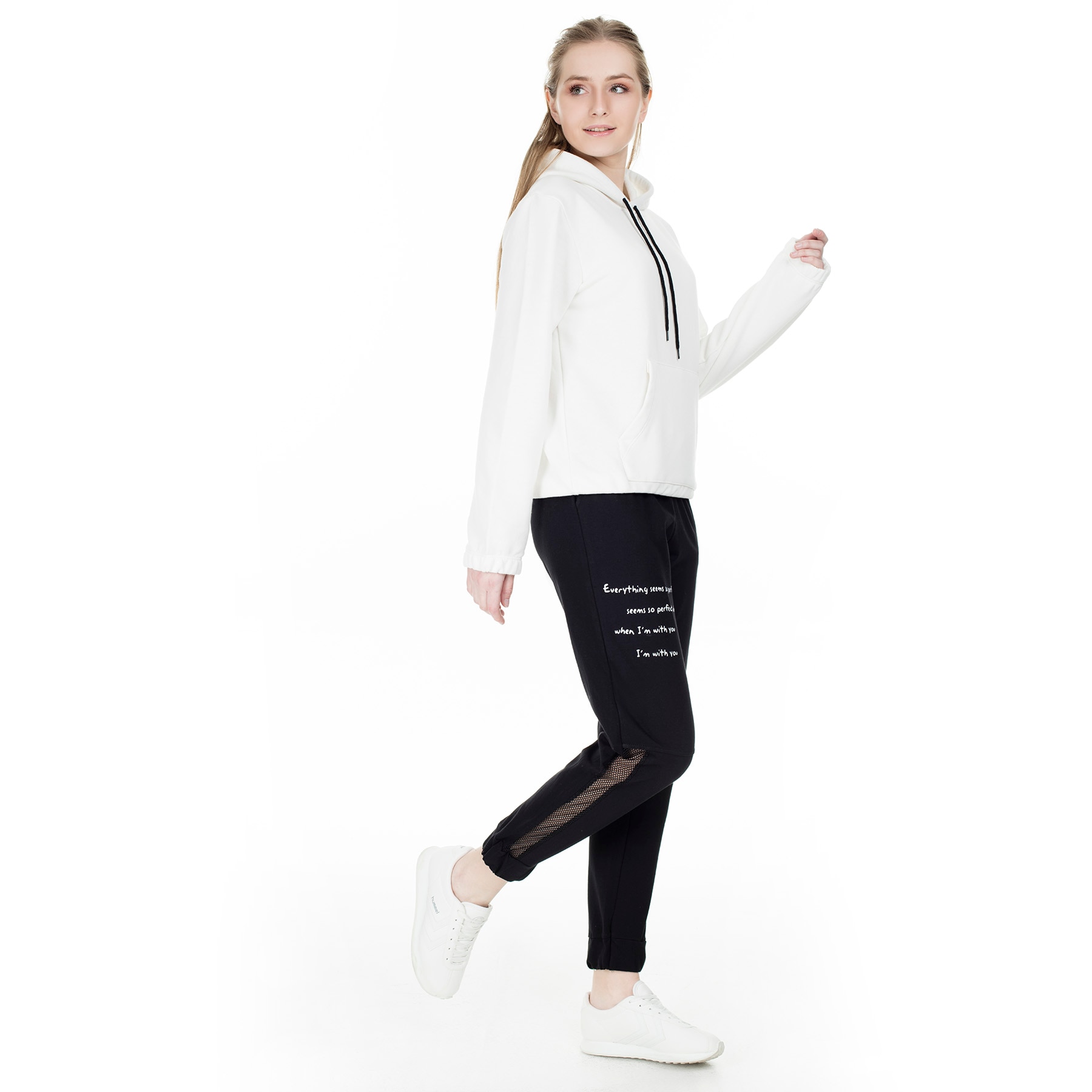 LELA Women's Tracksuit - Mesh Bag Included - Printed Jogging Set
