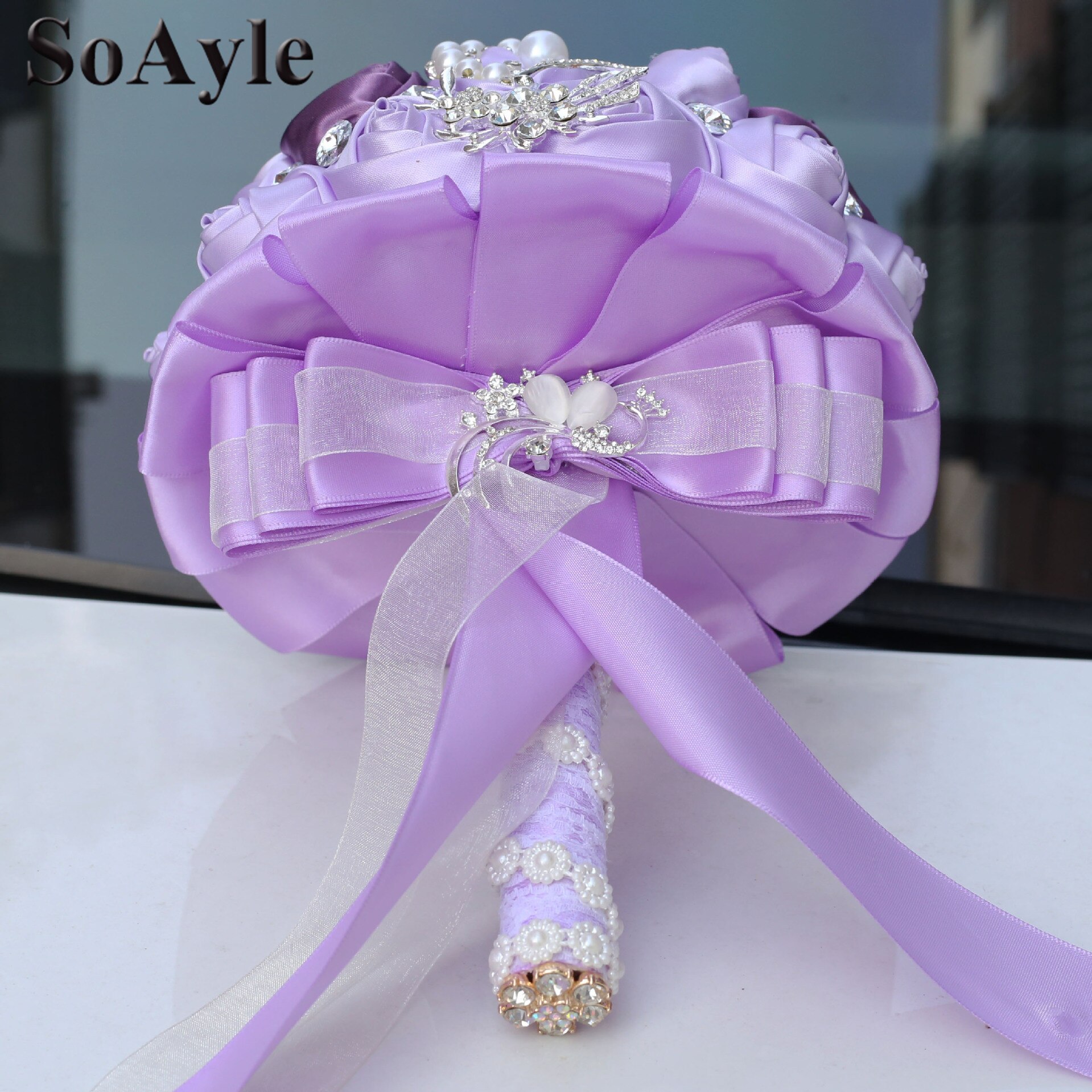 Soayle håndlaget 18cm kunstige roseblomster syrin rhinestone brud brudepike buequet diamantbrosje bryllupsbukett  w229