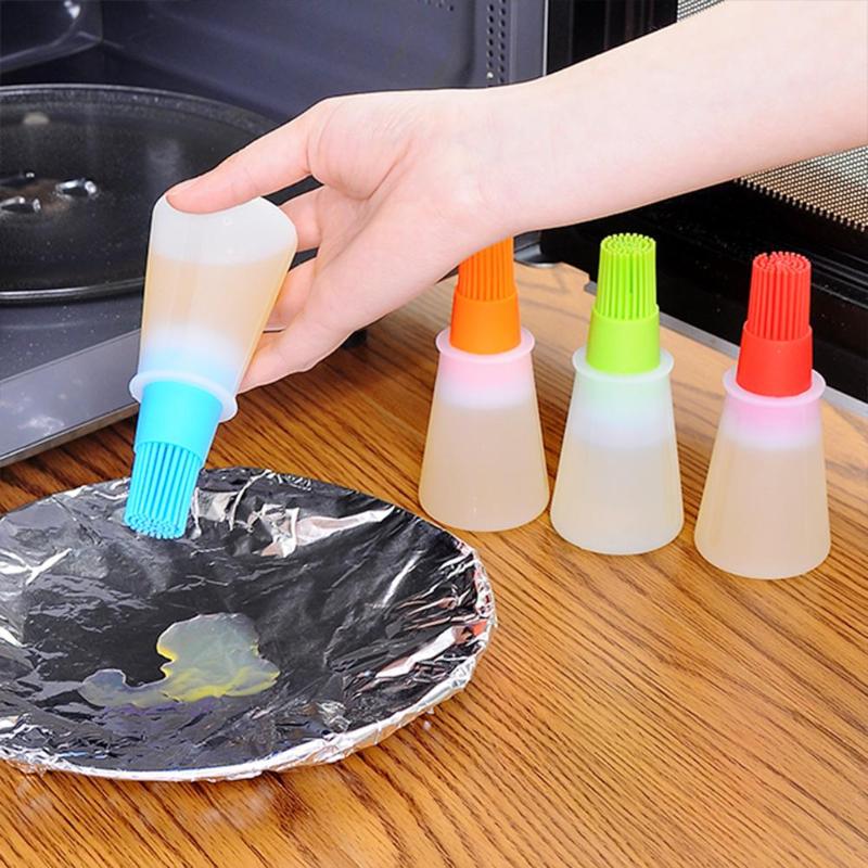 1 Pcs Portable Silicone Oil Bottle With Brush Grill Oil Brushes Liquid Oil Pastry Kitchen Baking BBQ Tool Kitchen Tools For BBQ