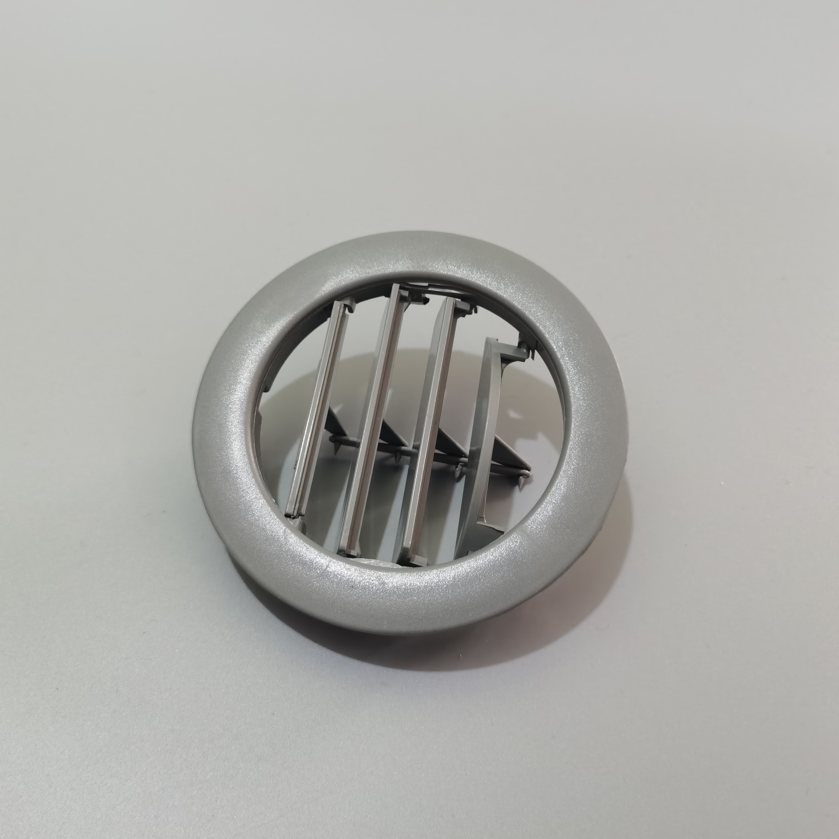 63610-26080-B0 Voor Toyota Hiace Toyota Quantum Toyota Commuter Register Assy, Luchtkanaal, No.1 3 6361026080B0 Air Outlet Cover