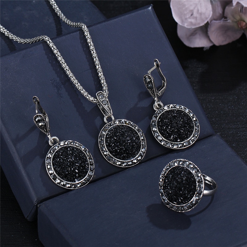 Ensembles de bijoux de charme pour femmes ensembles de bijoux de fête en strass noir chaîne ronde pendentif en pierre collier boucles d'oreilles anneau