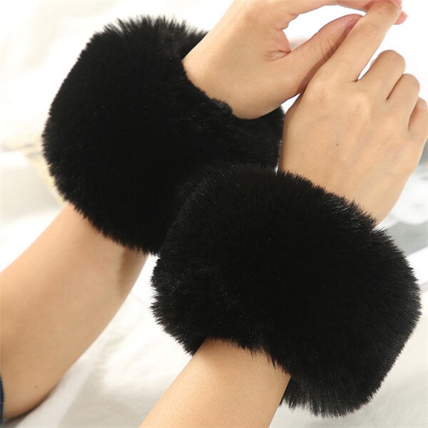 Et par vindtæt faux pels plys manchetter armbånd vinter arm varmere kvinder tykke håndled arme handsker kvinde elastisk.: Sort