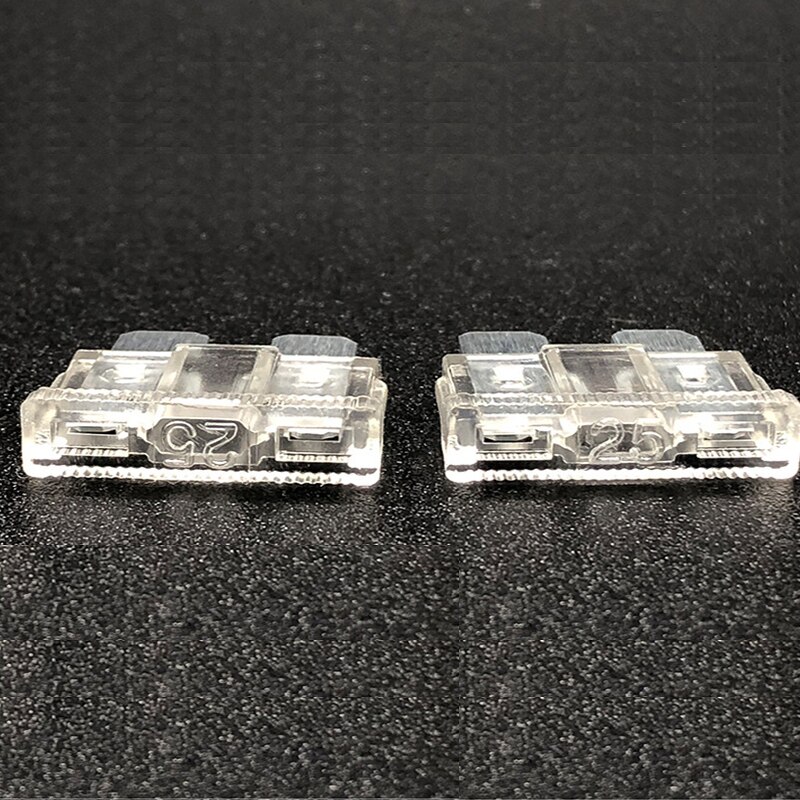 Car Fuse Box For Volvo C30 C70 S40 S60 S70 S80 V40 V50 V70 XC60 XC90