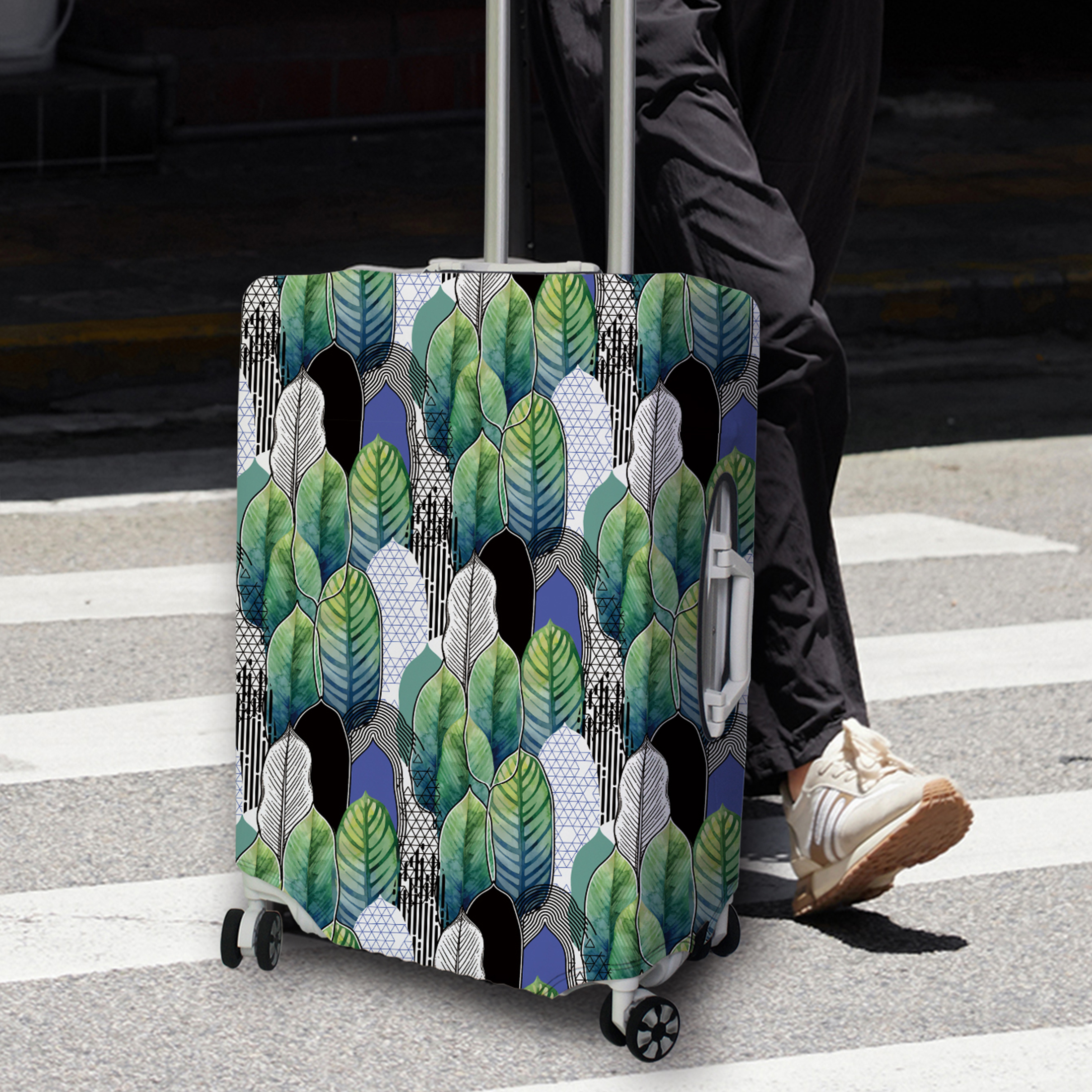 Luggage Cover Stretch Fabric Suitcase Protector Baggage Dust Case Cover Suitable for18-32 Inch Suitcase Case Travel Organizer: S / Red