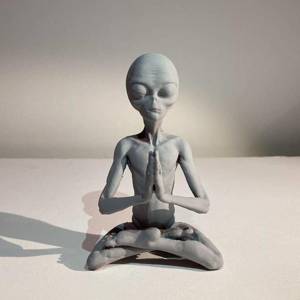 Sculpture de méditation mystérieuse ovni extraterrestre, Statue d&#39;ornement, Console d&#39;invité artistique de bureau en bois, décor de Table
