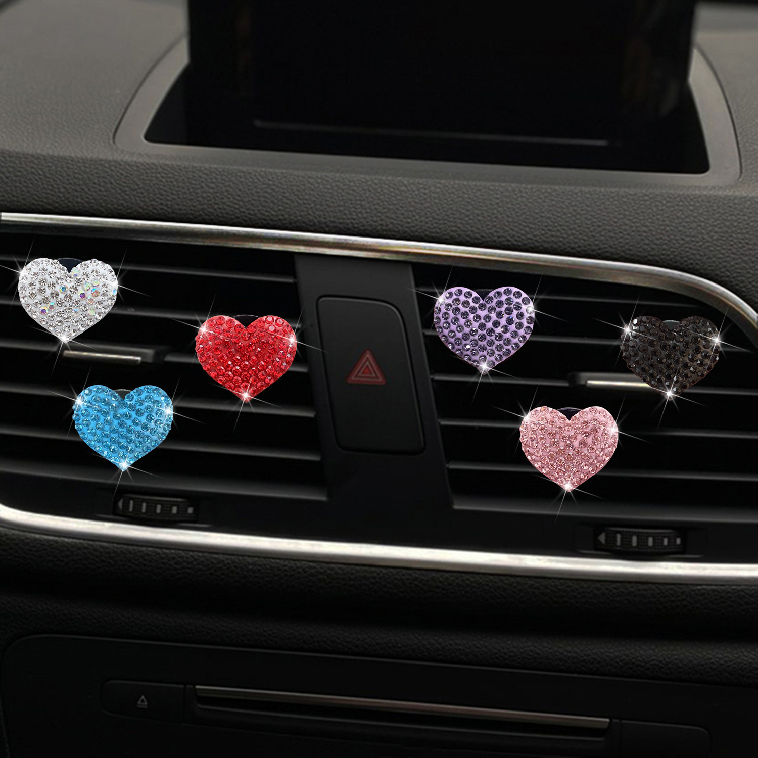 Clip de aromaterapia para coche en forma de corazón, diamantes de imitación creativos, salida de aire acondicionado, decoración de perfume, clip, accesorios para coche