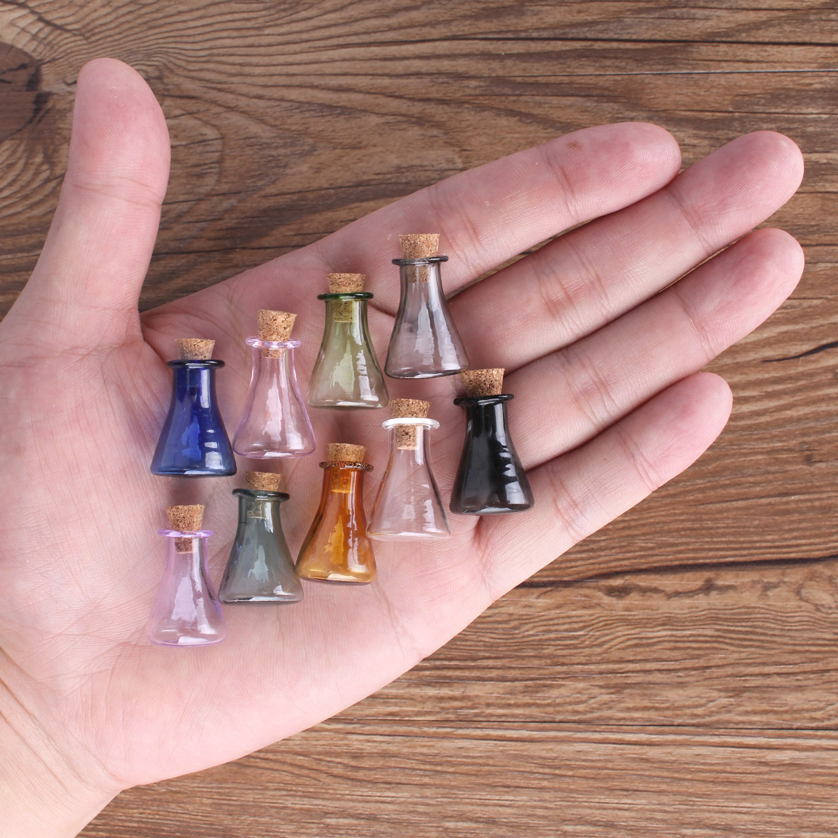 9 Stuks/partij Mini Gekleurde Glazen Flessen Met Kurk Miniatuur Flesjes Tiny Kolf Kleine Containers Voor Bruiloft Gunsten