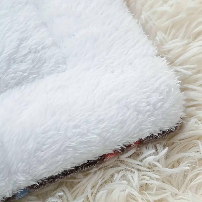 Colchoneta para dormir para perros y gatos, manta gruesa de pelo suave, lavable, cálida, con patrón de oso, suministros para mascotas