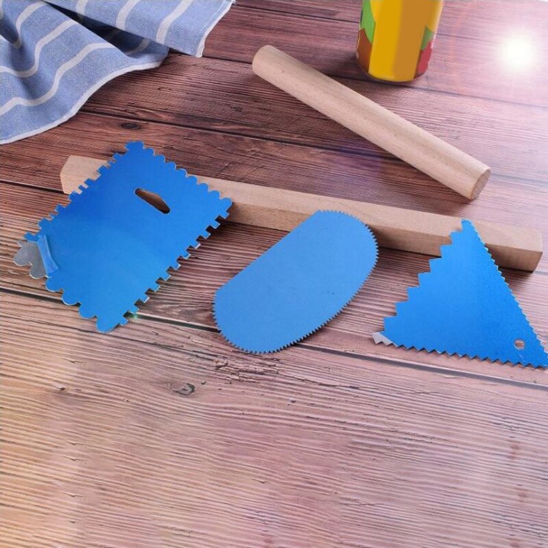 Rotating Cake Turntable with 2 Icing Spatula and 3 Icing Smoother, Revolving Cake Stand White Banking Cake Decorating Supplies