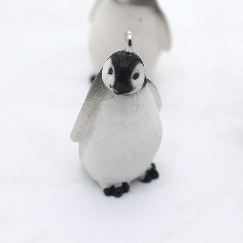 2 stücke Super Nette Kopf hoch Pinguin Ohrring Harz Charme 3D Handwerk Ebene Ohrringe Halskette Keychain Anhänger Schmuck Erkenntnisse