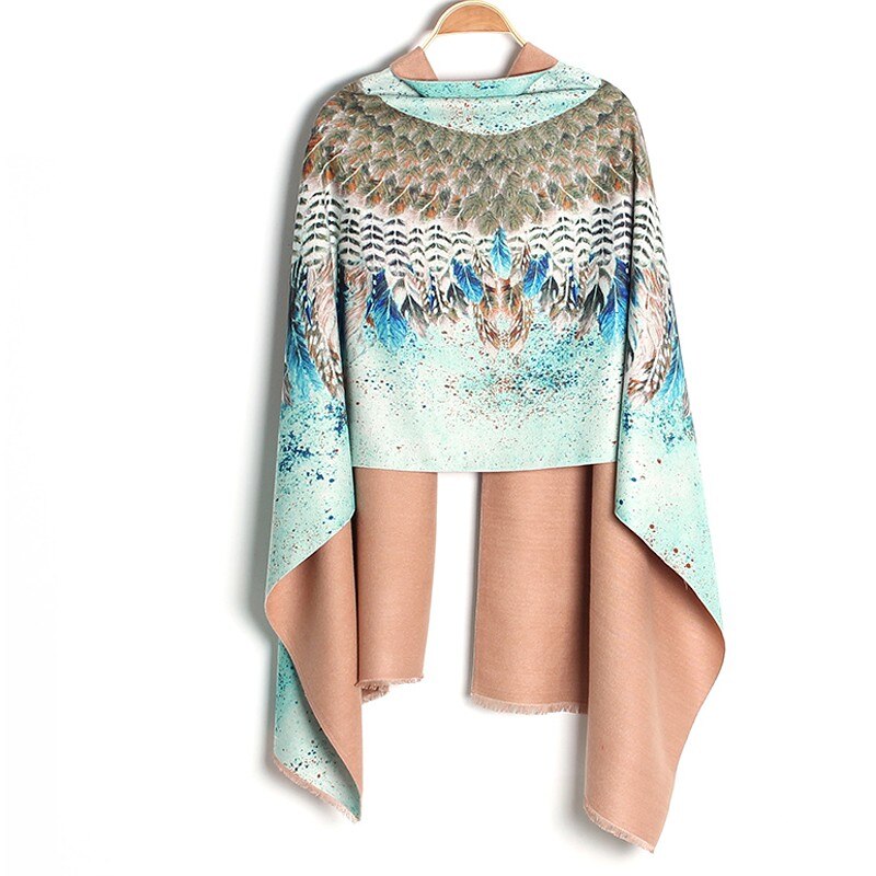 YILIAN Brand YILIAN Brand Animal Wing Shawl Cashmere Novelty Scarf For Women Top Fashionable Green color LA081