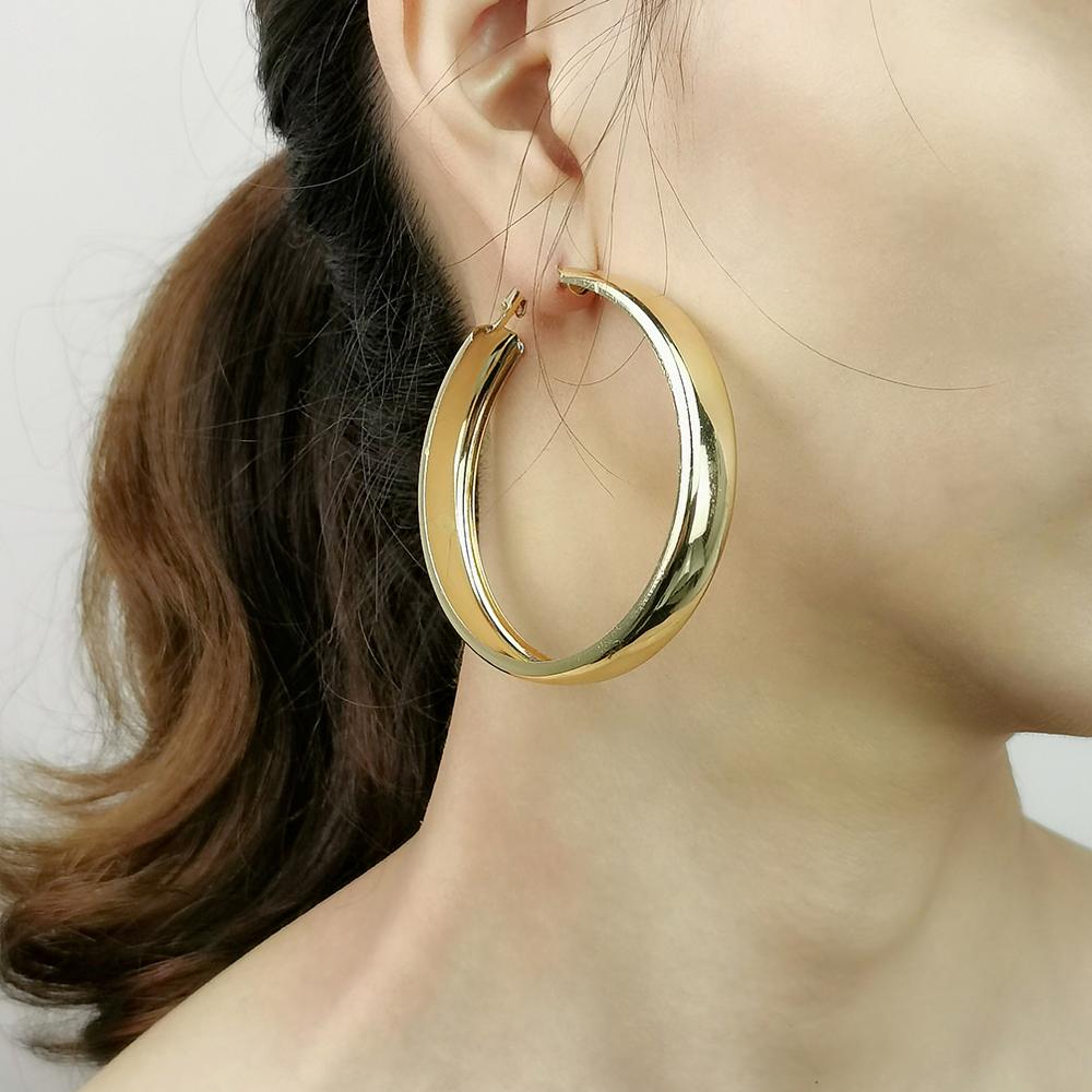Manilai 30 40 50 60mm de largura metal grande argola brincos jóias redondos brincos de declaração feminina cor prata dourada moda brincos