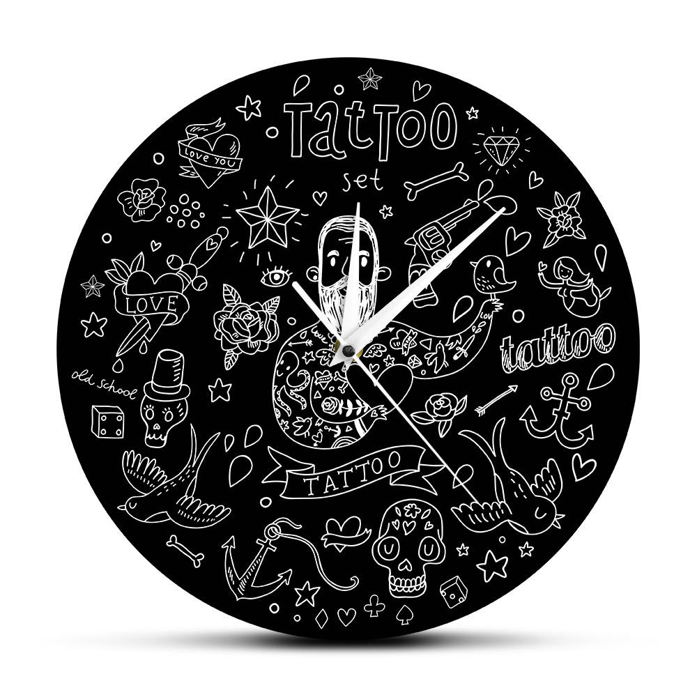 Tattoo Studio Inspiratie Symbolen Muur Teken Tattoo Salon Mute Wandklok Horloge Tattoo Machine Muur Art Decor Hipster Mannen