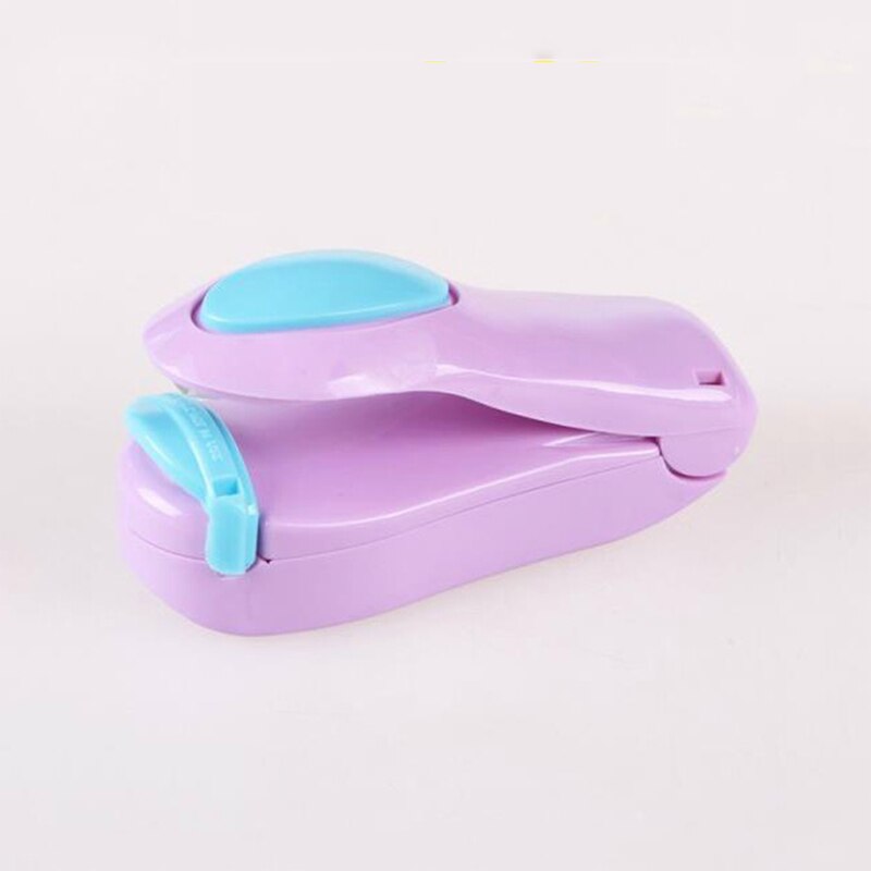1pc bärbara hushålls mini värmeförseglingsmaskin förseglare impuls plast polypåse inte batteri hem värmeförseglingspaket återförslutare: Lila
