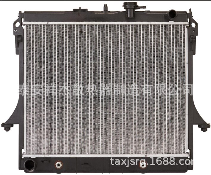 Radiator for Car Radiator Chevrolet GM Hummer Chevrolet GMC Hummer H3