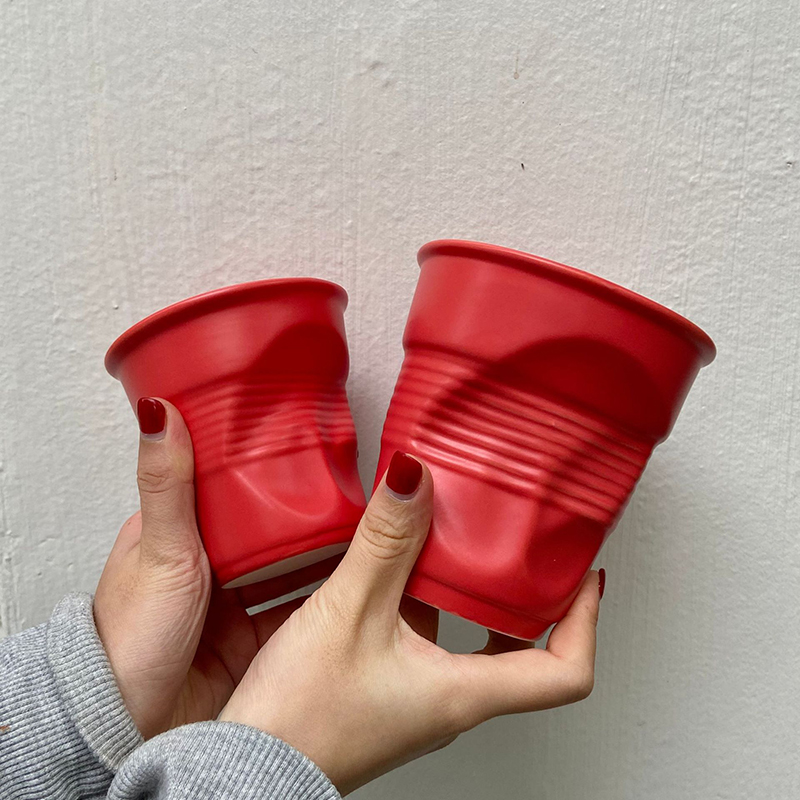 Tasse à café en céramique, tasse irrégulière en céramique, tasse de bureau à domicile, tasse à jus de lait de petit déjeuner, 2 pièces: Rouge
