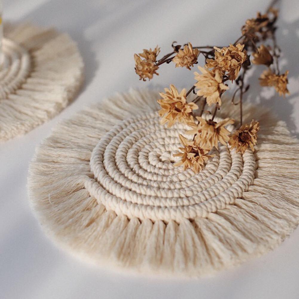 Flettet bordmatte koppunderlag håndvevd veggteppe macrame vegghengende boho dekor hjem dekorasjon til kontorleilighet bar